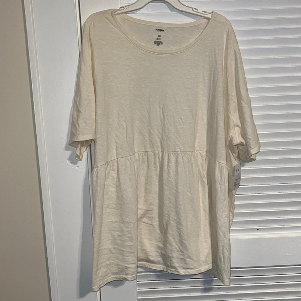 Womens short sleeve